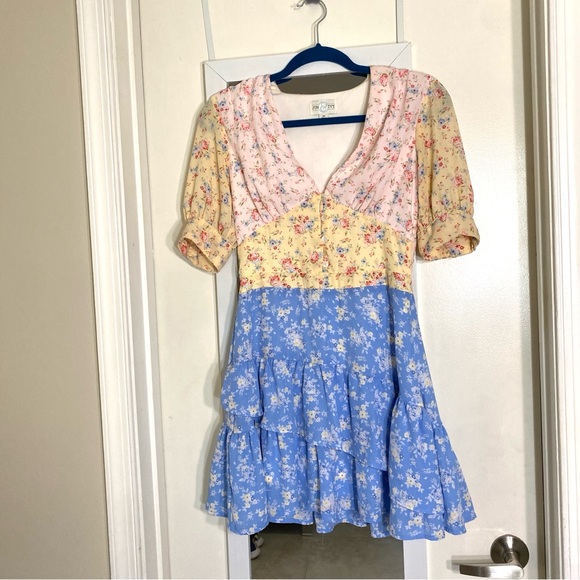 Jun & Ivy Patchwork Flower Silky Dress - Picture 4 of 16